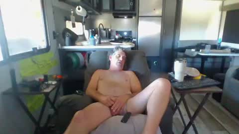 me_him_us_them online show from 15, 11, 2025