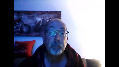 me at home online show from 17, 10, 2025