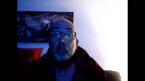 Snapshot of meathome3 chatting on 29, 5, 2026 me at home online show from 29, 5, 2026