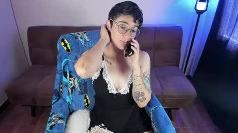 Snapshot of medianocheblue chatting on 8, 7, 2026 medianocheblue online show from 8, 7, 2026