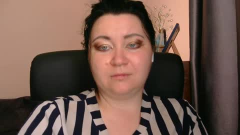 Snapshot of medjik_lool chatting on 25, 6, 2026 Oltereodora-lima online show from 25, 6, 2026