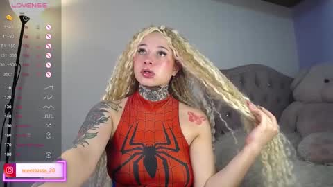 Johana  online show from 17, 12, 2024