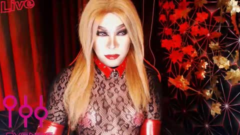 Snapshot of medusaprey chatting on 24, 10, 2025 THE QUEEN ALPHA Queen Medusa Prey online show from 24, 10, 2025