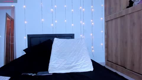 medussa13 online show from 3, 2, 2025