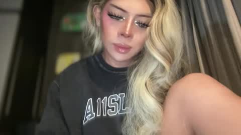 Snapshot of meetmehalfway888 chatting on 12, 2, 2026 GODDESS OF ALL GODDESSES online show from 12, 2, 2026