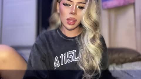 Snapshot of meetmehalfway888 chatting on 13, 2, 2026 GODDESS OF ALL GODDESSES online show from 13, 2, 2026