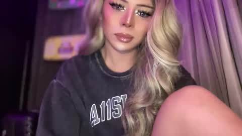 Snapshot of meetmehalfway888 chatting on 17, 2, 2026 GODDESS OF ALL GODDESSES online show from 17, 2, 2026