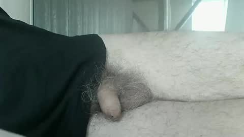 meforu21 online show from 14, 1, 2025