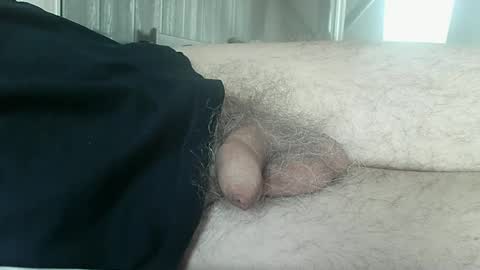 meforu21 online show from 7, 3, 2025