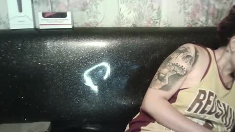 Megan and sophi online show from 13, 12, 2024