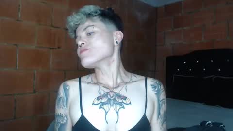 Megan and sophi online show from 11, 4, 2026