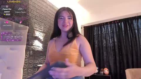     online show from 27, 2, 2025