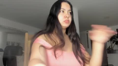 Snapshot of megan_lu20 chatting on 14, 2, 2025 Megan Lu online show from 14, 2, 2025