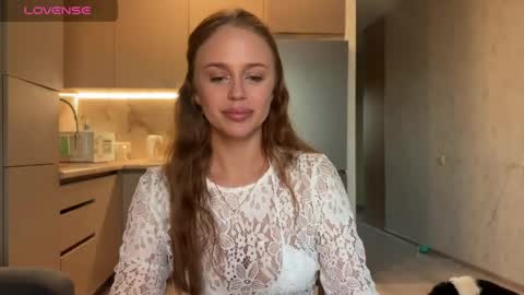 Snapshot of megan_nilson chatting on 7, 6, 2026 Megan online show from 7, 6, 2026