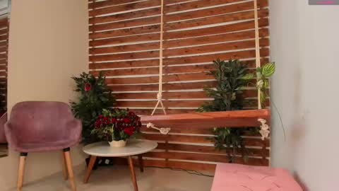 megan_raiin online show from 16, 2, 2025