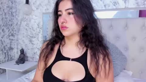 Snapshot of megan_rossee1 chatting on 4, 10, 2025 MEGAN online show from 4, 10, 2025