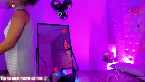 Snapshot of megan_tower chatting on 17, 10, 2025 megan_tower online show from 17, 10, 2025