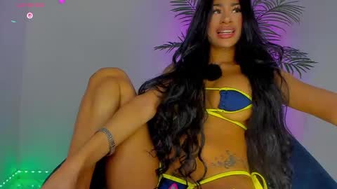 Snapshot of megancarlott_ chatting on 11, 5, 2026 megancarlott_ online show from 11, 5, 2026