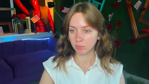 Snapshot of meganclapp chatting on 19, 5, 2026 Megan online show from 19, 5, 2026