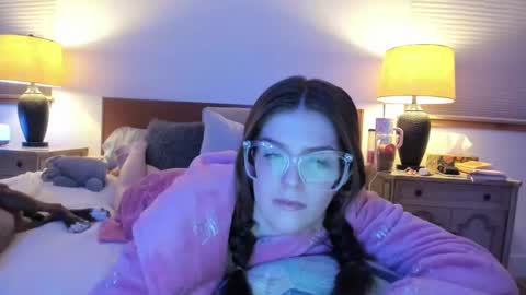 Snapshot of meganholly00 chatting on 25, 1, 2025 Megan online show from 25, 1, 2025