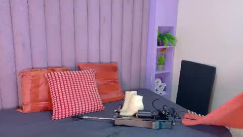 MEGAN online show from 15, 6, 2026