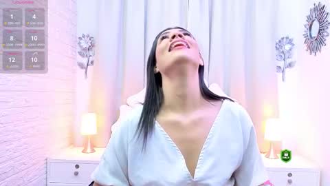 MeganM online show from 2, 12, 2025