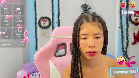 Snapshot of meganqueen2 chatting on 12, 12, 2024 Megan Queen online show from 12, 12, 2024