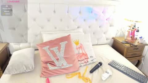 Snapshot of meganstar__ chatting on 29, 9, 2025 Megan online show from 29, 9, 2025