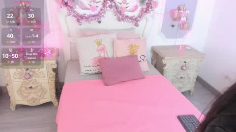 Snapshot of meganstar__ chatting on 22, 11, 2025 Megan online show from 22, 11, 2025