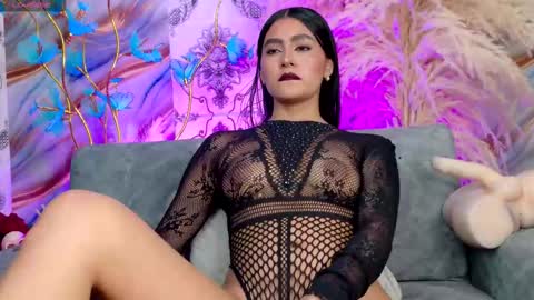 Snapshot of meganwolf1_ chatting on 10, 9, 2025 Megan online show from 10, 9, 2025