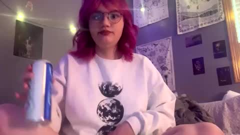 Megeggs online show from 1, 3, 2025