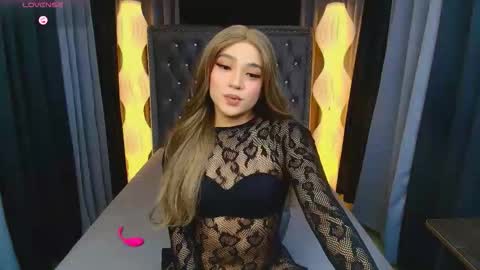 meggan  . maria shantal online show from 4, 2, 2026