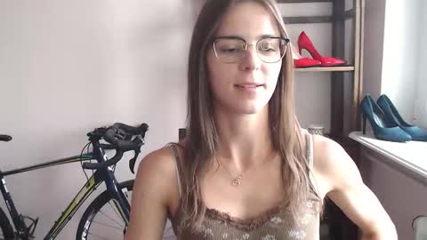 Megi online show from 29, 3, 2026