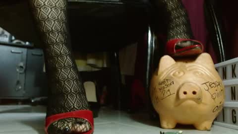 Snapshot of megoddessara chatting on 31, 5, 2026 Goddess Sara online show from 31, 5, 2026