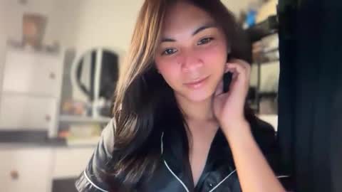 Snapshot of meiluxe chatting on 14, 4, 2026 meiluxe online show from 14, 4, 2026