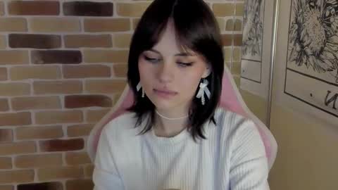 Katie  Payne online show from 2, 11, 2025