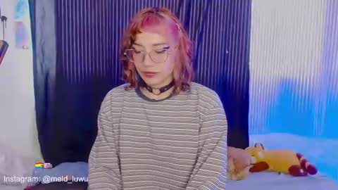 Snapshot of mel_dahlia chatting on 26, 6, 2026 Melissa - - Please help me to reach 100 thumbs up online show from 26, 6, 2026