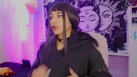 Snapshot of mel_dahlia chatting on 12, 7, 2026 Melissa - - Please help me to reach 100 thumbs up online show from 12, 7, 2026