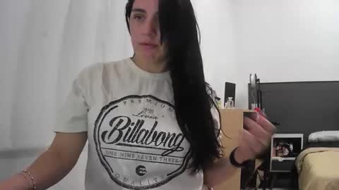 mel_stron online show from 18, 1, 2026