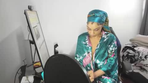 Snapshot of melaashara chatting on 18, 5, 2026 melaashara online show from 18, 5, 2026