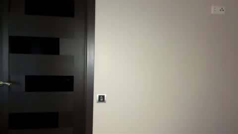 Melana online show from 4, 3, 2025