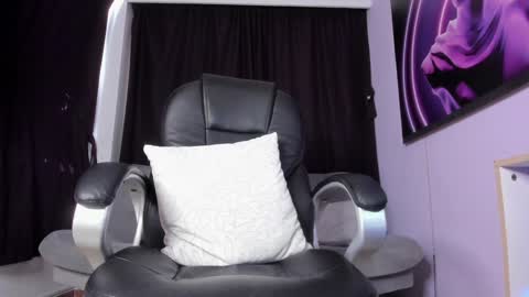 melani greyy online show from 15, 1, 2025