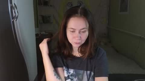 Mila online show from 2, 11, 2025