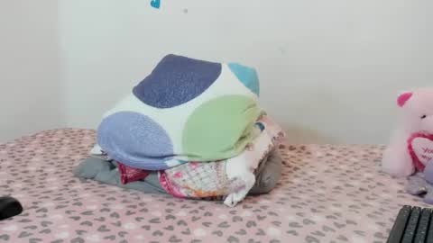 Snapshot of melanie1717 chatting on 2, 12, 2024 Melanie Independent model online show from 2, 12, 2024