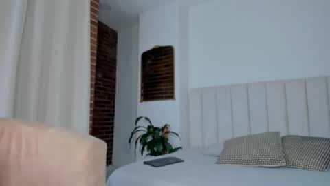 melanie_diaz online show from 14, 12, 2025