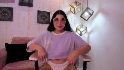 Snapshot of melaniegrayx chatting on 20, 2, 2025 melaniegrayx online show from 20, 2, 2025