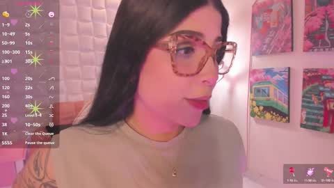 Snapshot of melaniegrayx chatting on 10, 9, 2025 melaniegrayx online show from 10, 9, 2025