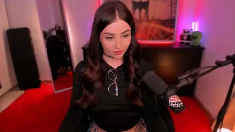 Melanie  online show from 19, 3, 2026