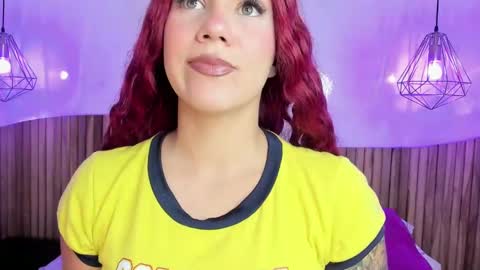 Melanie Roux online show from 25, 1, 2025