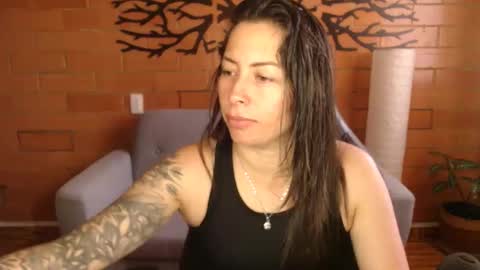 Snapshot of melanny_69 chatting on 7, 11, 2025 Melanny online show from 7, 11, 2025